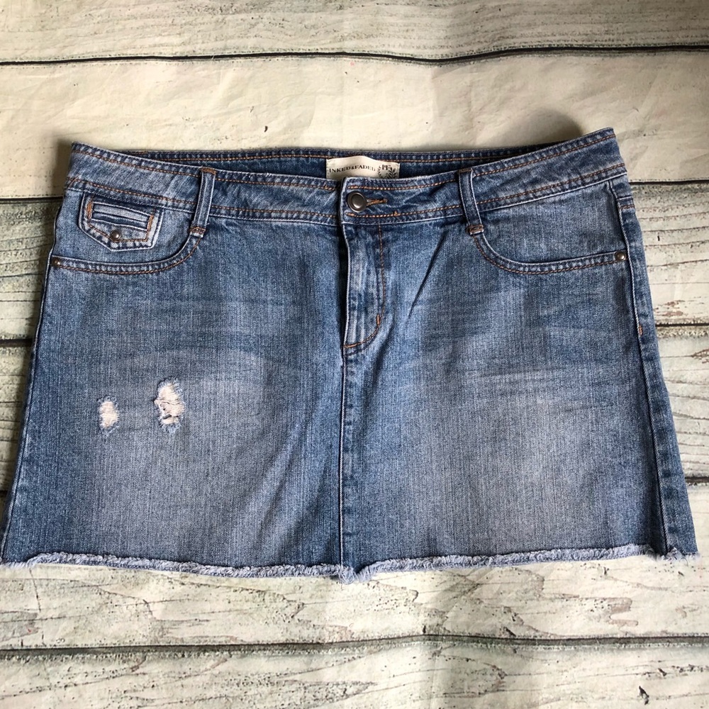 Inked & faded distress denim jean skirt XL